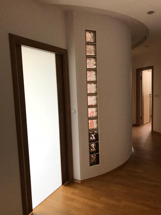 Апартаменти Apartament Lewandow Варшава Екстер'єр фото